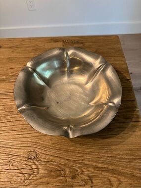 Reed & Barton Pewter P609 Scalloped Bowl